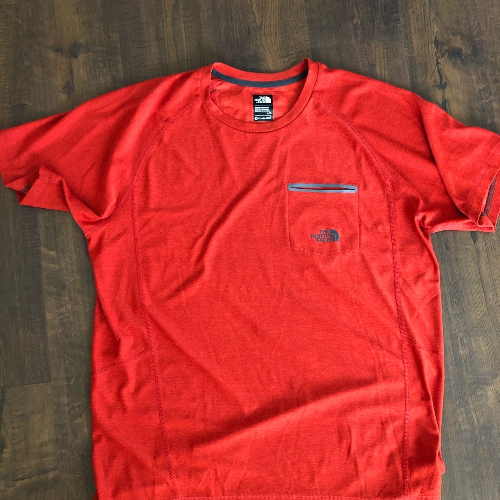 Men’s North Face size Large